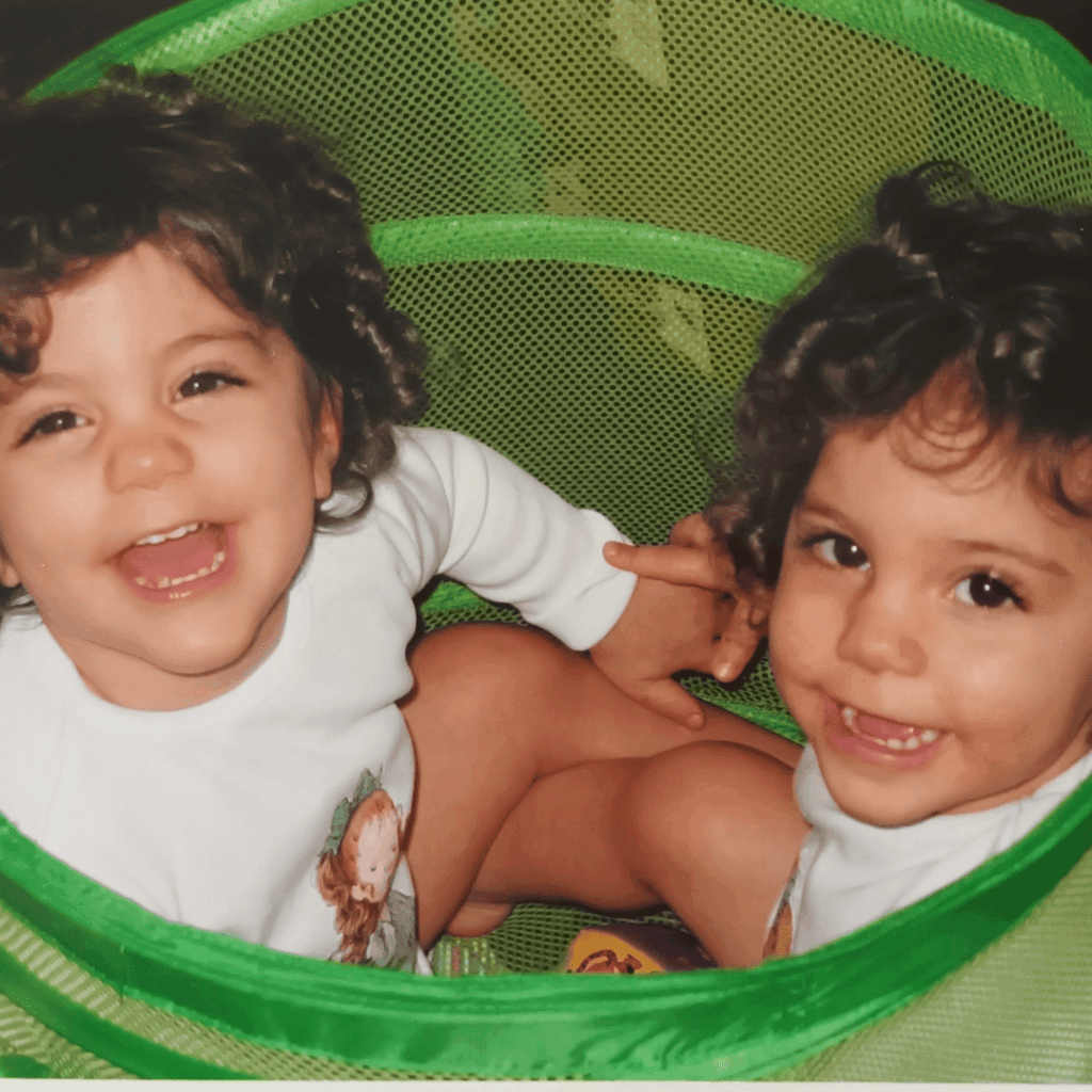 Clip vidéo “Hey Brother”